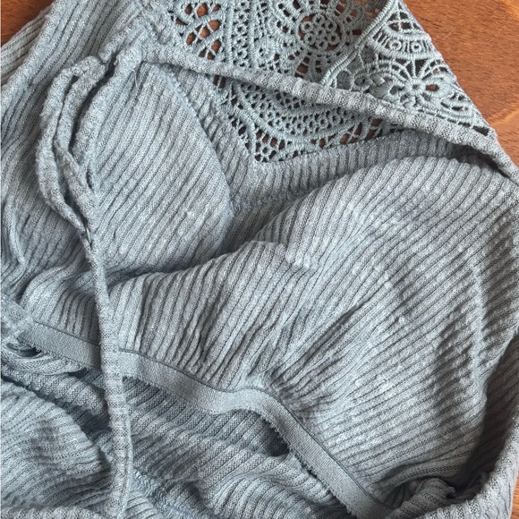 Lace Ribbed Cropped Top - Picture 5 of 5